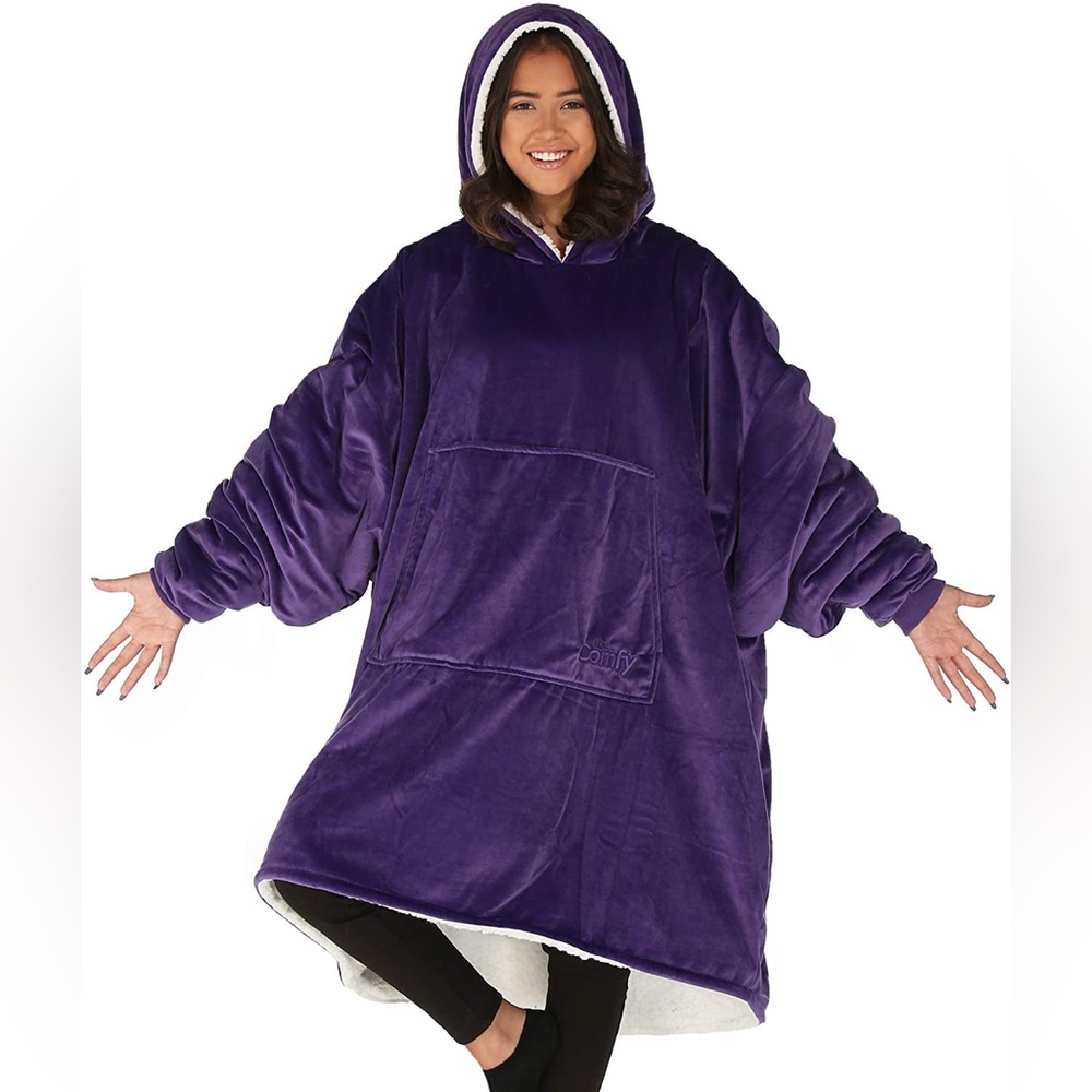The Comfy Wearable Blanket